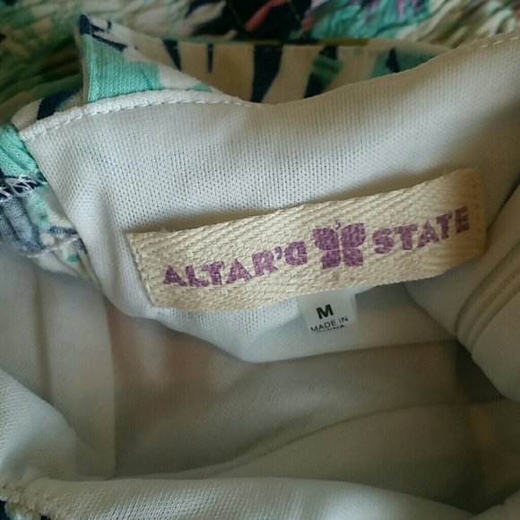 Altar'd State floral dress - Picture 3 of 4